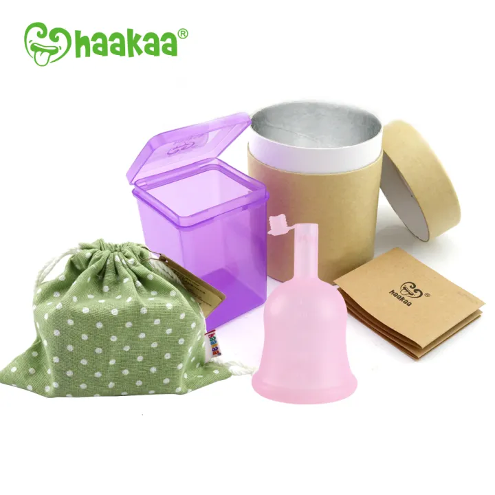 Cốc nguyệt san có van Haakaa. Thiết kế độc quyền. Chất liệu silicone cao cấp, an toàn. Không chứa BPA, PVC và phthalate. Thay thế hoàn toàn băng vệ sinh