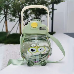 Botol Minum Anak Boneka Tali Sedotan 1000ml XBD 8020