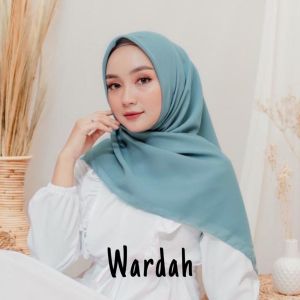 Kerudung segi empat Bella square polycotton 115x115 cm Jilbab segi empat terbaru