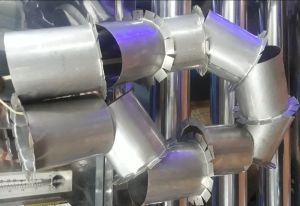 Phễu Thoát Nước Máng Xối  Inox 304 : Phi 60mm 76mm 90mm 114mm- Có 2 Mẫu  Như Hình SHop Giao Ngẫu Nhiên Ạ