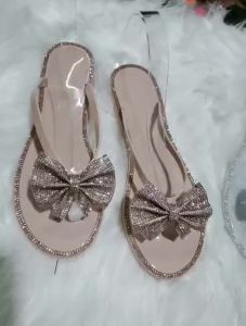 [Free Shipping] Slippers 37-42 Large Size WomenS Flip-Flops With Bow And Colorful Rhinestones