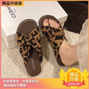 [Free Shipping] WomenS Flat Sandals For Outdoor Wear Summer 2026 New Korean Design Versatile Slip-On Soft-Soled Beach Sandals