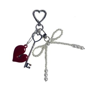 Fashion Heart Keychain Purse Charm Handmade Bag Accessory Heart Bag Ornament Suitable for Parties and Celebrations