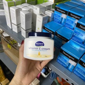 Kem dưỡng vitamin E Redwin Úc 300g