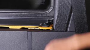Cornerr JeCar Iron Car Rear Window Side Drinks Holders Water Cup Bracket For Ford Bronco 2021 up Stowing Tidying Interior Accessories M1Y4T