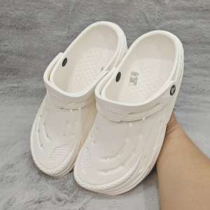 mens beach sports slippers sandals pure rubber for comfortable foot feel OEM crocs