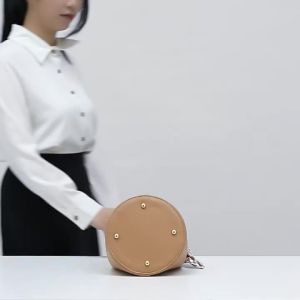 Elegant and Sophisticated Womens Bucket Bag 2024 New style bags niche design commuter bags fashionable handbags wholesale