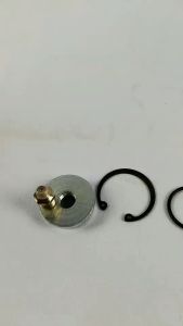 28097S PLUG เสื้อหัวอัดจารบี roller ครบชุด 051-23910-SET ยี่ห้อฟาร์มเทคใช้ได้กับรถเกี่ยวรุ่น DC60dc68