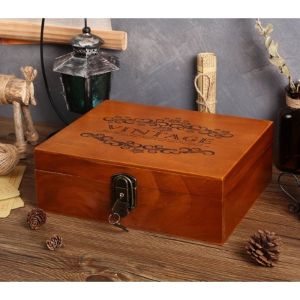 Vintage storage box with lock Wooden square storage box Desktop jewelry souvenir storage gift box