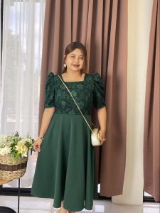 Amaya Elegant Dress with Zipper and Tie