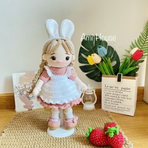Búp bê Rosie tai thỏ bằng len móc handmade – Gấu bông cotton an toàn cho bé – Búp bê len cao cấp – Ami House