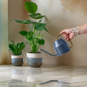 IKEA VATTENKRASSE บัวรดน้ำ น้ำเงินเข้มfhkสีทอง 0.9 ลิตร