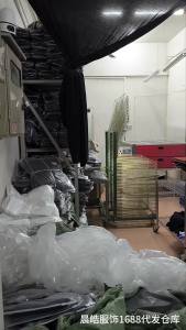 《501》 ผ้าฝ้ายแท้ผสมแอมโมเนียเหลว ความรู้สึกเย็นสบายจากผ้าไหมน้ำแข็ง t ชายเสื้อยืดสีพื้นแบบเข้ารูปพอดีตัว 2025 แขนสั้นใหม่กันน้ำ ระบายอากาศ ทนต่อรอยยับ