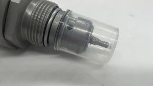 New Fuel Pressure Regulator OEM 0281002507 0281006032 0281002625 0281002829 55185570 31402-2A400 For Hyundai KIA Fait Dodge Jeep