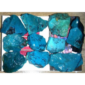 bahan batu bacan doko dominan biru dikirim random perpaket isi 10 - 12pcs
