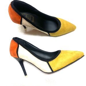 Giày bít da lộn 7 cm