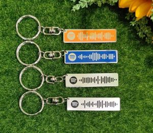 PERSONALIZED SPOTIFY KEYCHAIN