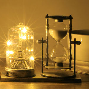 Dekorasi Miniatur Jam Pasir / Retro Hour Glass Street with LED