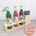Rak Tempat Botol Sirup Kayu Kecap Minyak Saos Bumbu Plus Sendok Sedotan Es Teh Juice Lubang 7 Cm. 