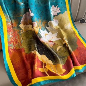 Khăn choàng lụa tơ tằm - 2024