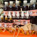 Tinh dầu quế nguyên chất 100% (chai 100ml, 500ml, 1000ml) chưng cất thủ công (nóng bỏng, thơm) dùng xông phòng, xịt phòng, treo xe ô tô giúp khử mùi, xua đuổi muỗi côn trùng. 