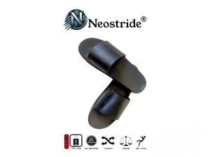 Sandal Slip On Pria Motif Hitam Polos