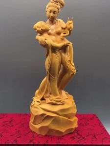 Hand-Carved Boxwood Tang Dynasty Beauty Statue Solid Wood Sculpture Chinese Historical Figure Home Decor Ornament for Living Room or Office Desk