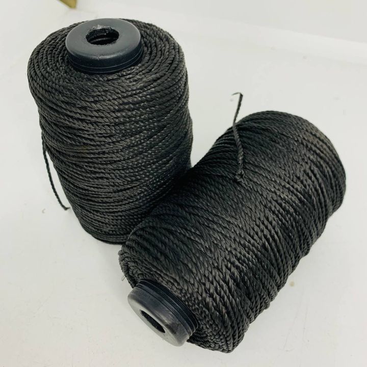 Benang%20Nilon%20Nylon%20No%20D15,%20D18,%20D21,%20D24,%20D30,%20D45,%20D60,%20D75%20/Benang%20layangan%20besar/%20Benang%20layangan%20koang%20gapangan%20gegean%20-%20Image%207