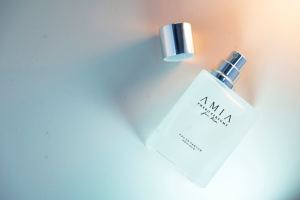 Amia Parfume - Pheromone Pafume Pria Muslim Wangi Soft Khas Berkharisma