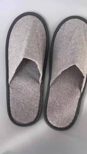 Hotel Slippers Gray Linen Slippers Non-Slip Willow Leaf Pattern 6Mm Sole White Coral Fleece Homestay Slippers