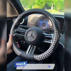 New car steering wheel cover with Qianniao grid all season universal leather anti slip and sweat absorbing handlebar cover