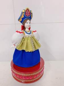 Tháp nhạc cô gái Nga 🇷🇺 tháp nhạc búp bê Nga quà tặng quà lưu niệm hàng xách tay Nga 🇷🇺