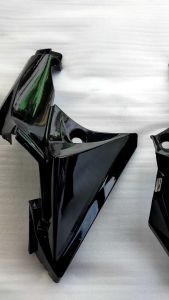 sayap bawah Yupiter robot 115/zx warna hitam
