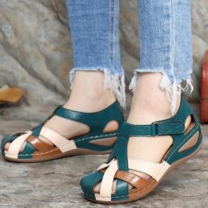 [Free Shipping] WomenS Summer New Vintage Round-Toe Wedge Heel Roman Sandals With Cross Straps