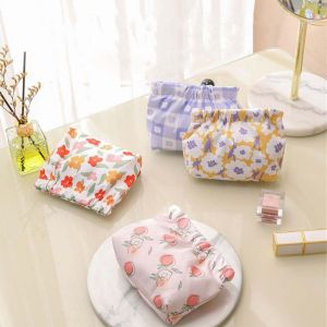 BAGGYS Outdoor Lattice Purse Wallets Creative Sanitary Napkin Storage Bag Key Case Bag Peach Money Bags Self-closing Earrings Storage Bag Jewerly Packing Bag Lipstick Cosmetic Bag Women Change Storage Bag Flower Spring Bag Mini Coin Purse