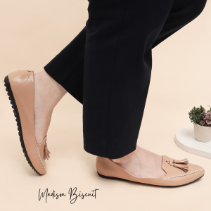 QUINCE Madison Flat Shoes