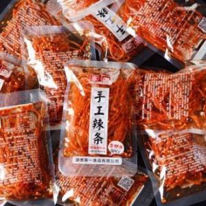 [Anmi Food]Hand-made gluten spicy strip spicy snacks 手撕辣片30g