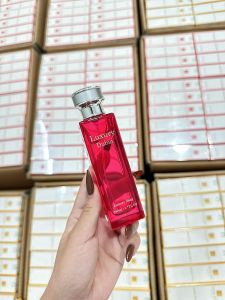 ( Săn sale - chính hãng) Nước hoa đỏ chai lớn 50ml mùi ngọt ngào quyến rũ chính hãng Mie cosmetic HCM