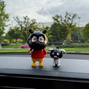 CY🌠🌠🌠 Búp bê bút chì Shin-chan hoạt hình đồ trang trí để bàn vui nhộn sáng tạo đồ trang trí đồ chơi ngoại vi Anime hợp thời trang Đồ chơi Quà tặng giáng sinh