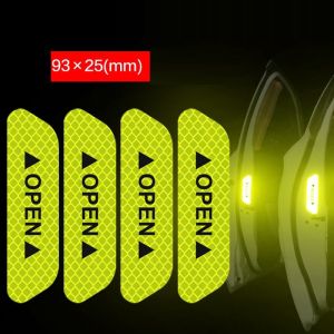Bộ 4 miếng dán cảnh báo phản quang cửa xe ô tô