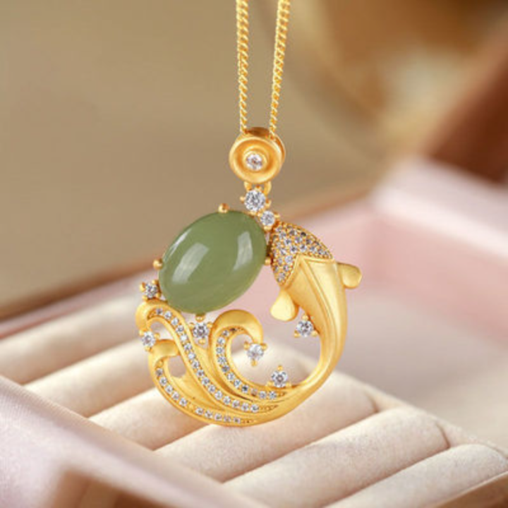 Heitian Jade Lucky fish Pendant Koi Necklaces 18K Gold For