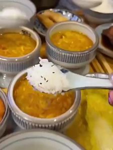 现货/正宗蟹黄酱拌饭拌面蟹黄螃蟹粉蟹肉蟹膏即食海鲜油浸秃黄油商用QWHG