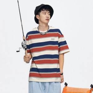 KDAShop ราคาถูกจัด📌 เสื้อยืดคอกลมลายทาง เสื้อแฟชั่นผู้ชาย ผ้านิ่ม ใส่แล้วสบายไม่ร้อน ให้ลุคสตรีทสุด แมทช์กับกางเกงไหนก็เข้ากัน ราคาก็คือถูกมากนะ ลดกันจุกๆ คือดีย์☄️