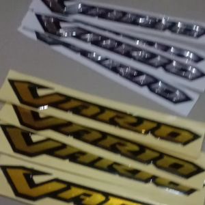 Stiker Emblem & Timbul Vario: Aksesoris Motor Berkualitas