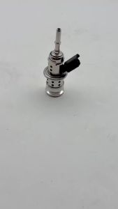 Aria OE: 9801187080 G309B02552 Auto Adblue Injector Nozzle For Citroen C4 C5 Dispatch DS4 DS5 Jumppy Relay / Peugeot 3008 5008 B4K2H