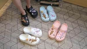 Cartoon-Style Simple Beach Shoes Closed-Toe Indoor Casual Clogs For Women Summer Thick-Soled Non-Slip Fashionable For Outdoor Wear