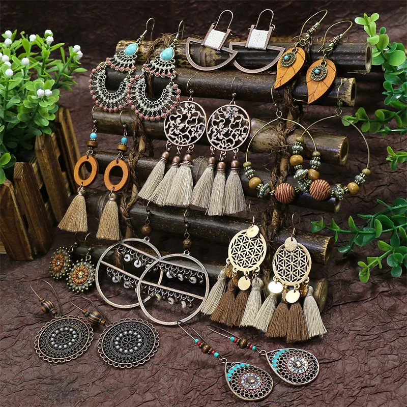 Earrings and store accessories wholesale