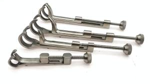 Bone Holding Forceps Bone Holding Clamps Three Prong Orthopedic Instruments Bone Holder Veterinary instrument