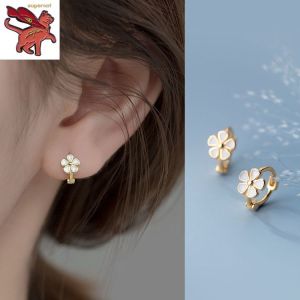 18k gold pawnable earrings Small daisy earrings for women vintage simple fashion jewelry