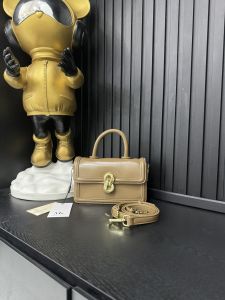 Túi Quai Xách KlN C0l Khoá Số 8 Size 20cm (Auth Tuồn)